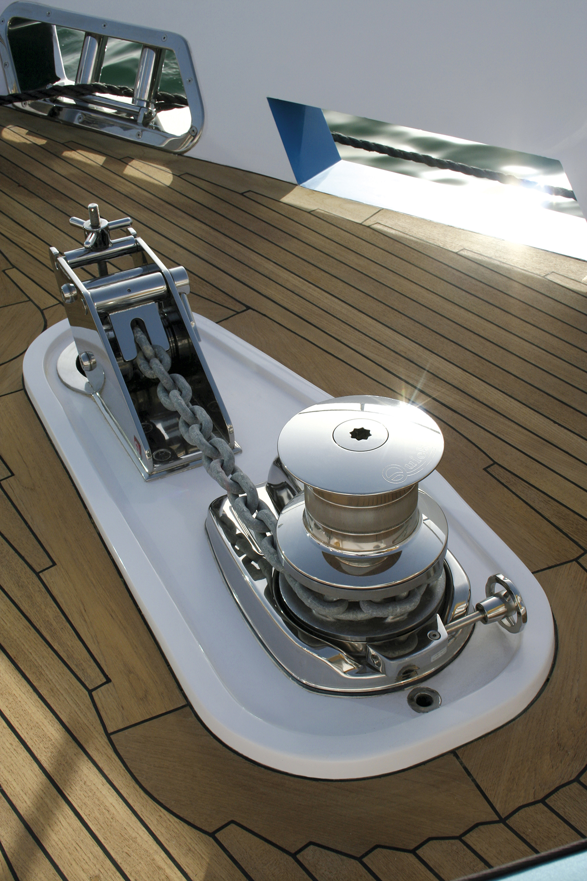 九舫企業有限公司 | 專業遊艇零配件